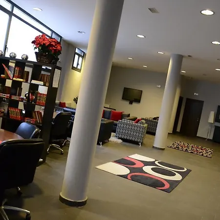 ホテル Silken Sirimiri