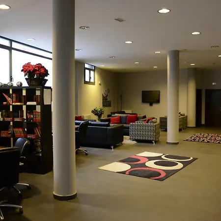 Silken Sirimiri 酒店 3*