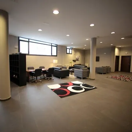 Silken Sirimiri 酒店