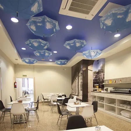 מלון Silken Sirimiri 3*