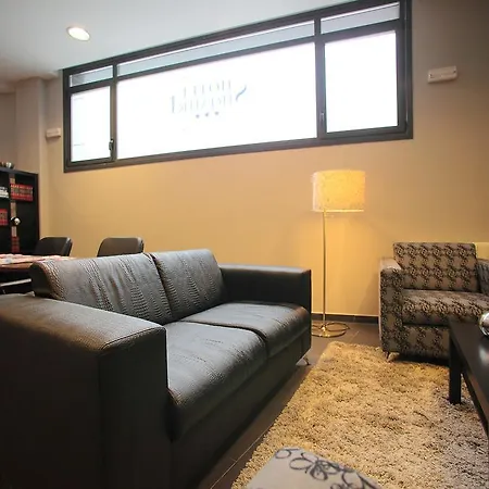 酒店 Silken Sirimiri 3*