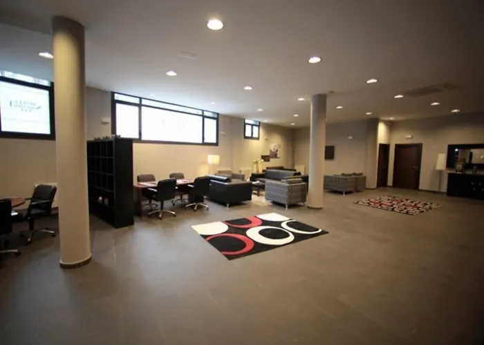 Silken Sirimiri 酒店